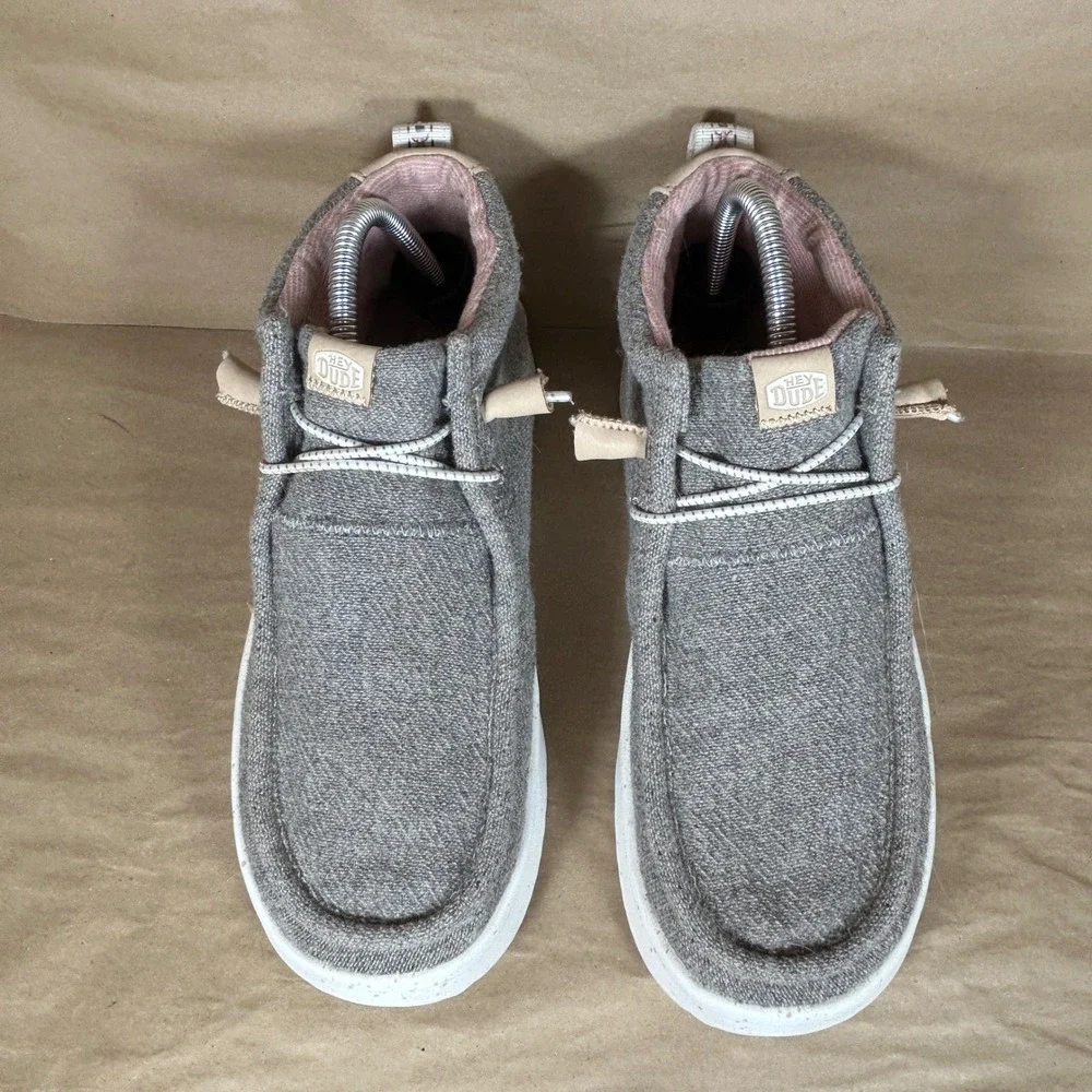 Hey Dude hey dude